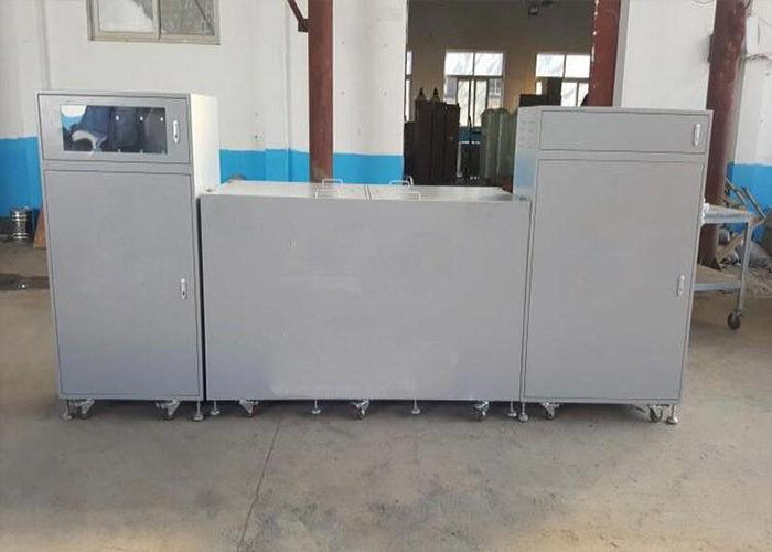 一體化污水處理設備經常被銹住被腐蝕該怎么預防呢？